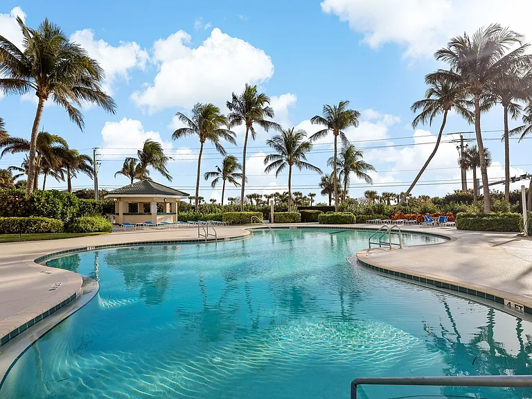 5051 N Highway A1A #8-2 — Photo 30