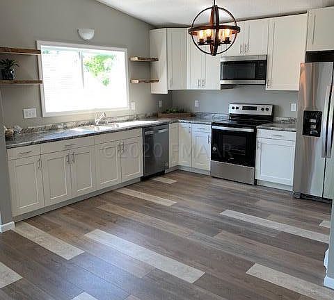 5th image of 1031 Sheyenne Park Pl