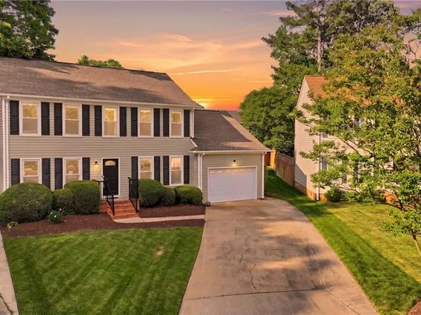 1500 Gedney Ct, Virginia Beach, VA 23456
