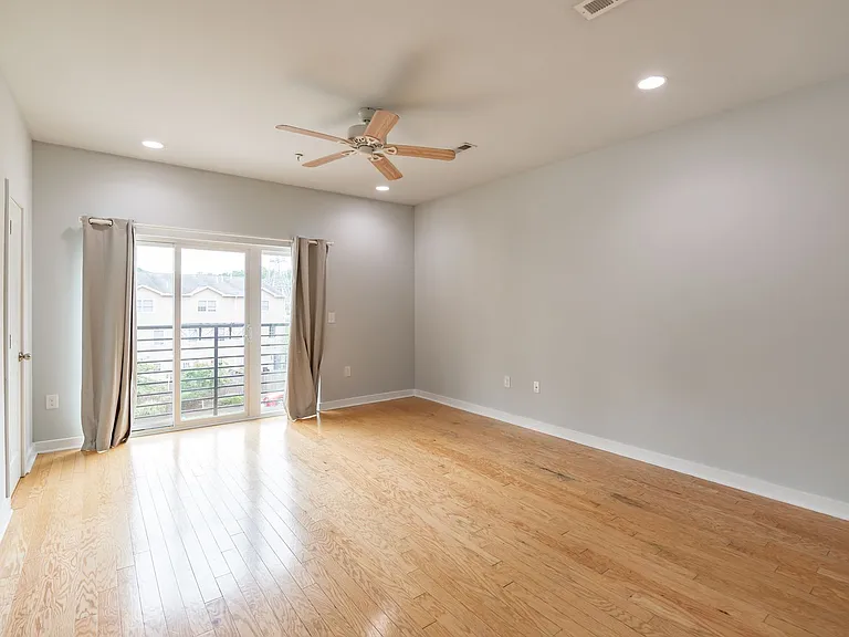 4124 Tower St — Photo 5