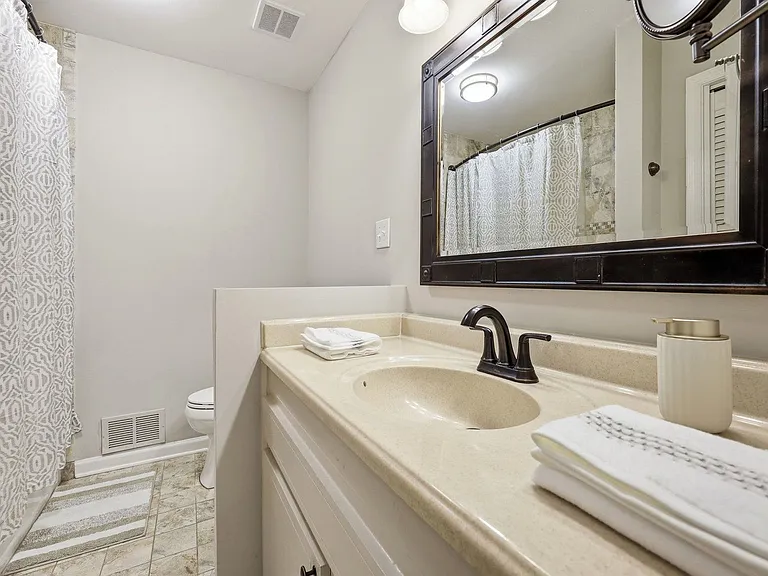 3733 Yorktown Pl — Photo 36