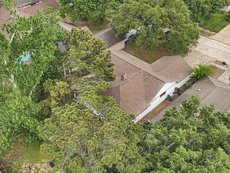 15722 Pagehurst Dr — Photo 31