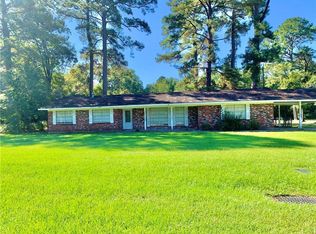 1620 Susek Dr, Pineville, LA 71360