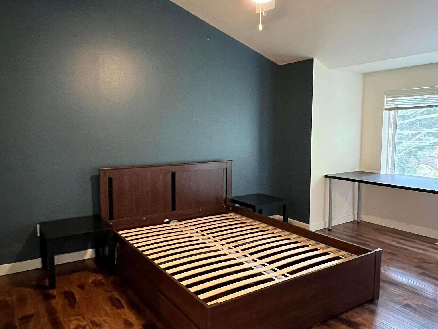 3 bed, 2.5 bath, 1660 sqft, $3,300 — Photo 3