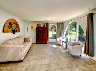 670 W Roller Coaster Rd, Tucson, AZ 85704