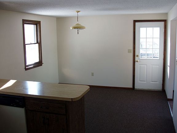 3rd image of 33 Forge Dr #35