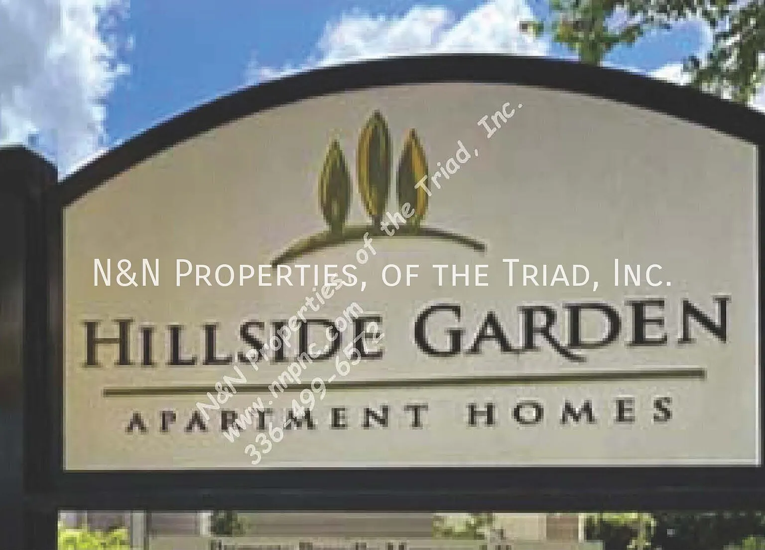 Downtown Living at an Affordable Price - Hillside Garden — Photo 1