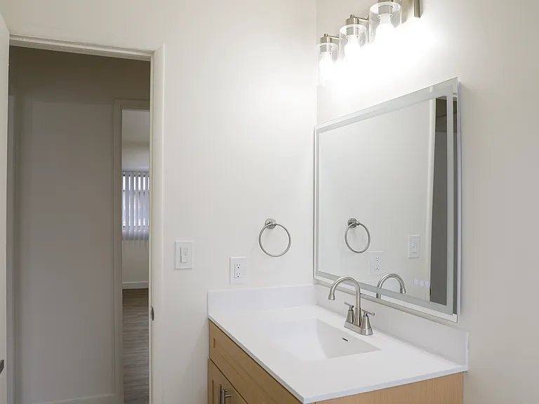 Jessie Street Apartments — Photo 21