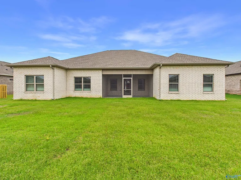 22882 Ansley Dr — Photo 17