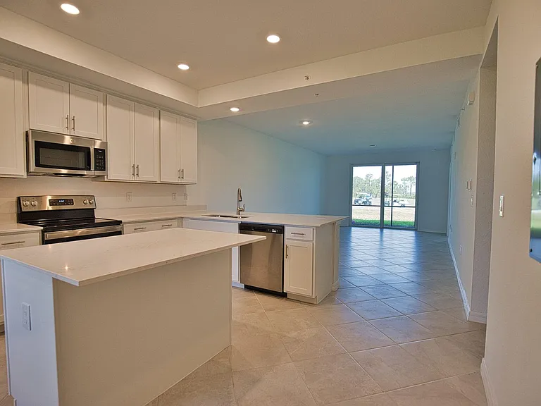 12280 Wellen Golf St #104 — Photo 3