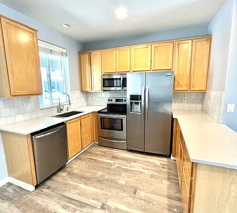 3rd image of 1228 NE 86th Way