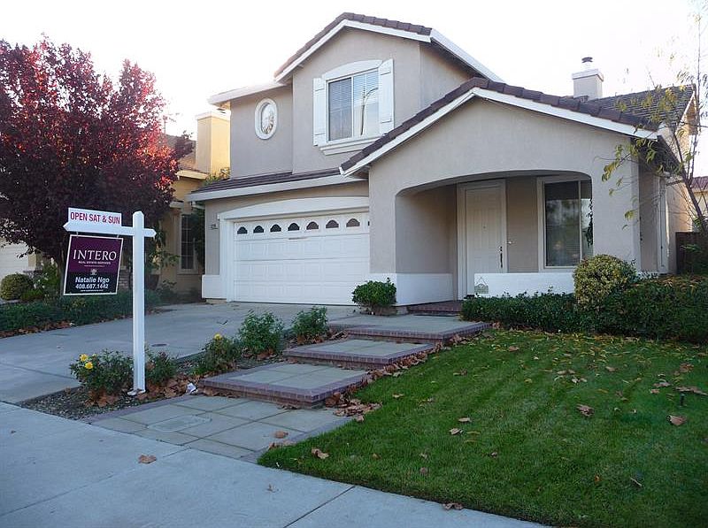 1st image of 3295 Sandpebble Dr