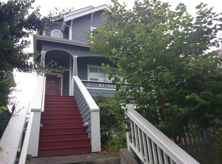 2137 42nd Ave SW, Seattle, WA 98116