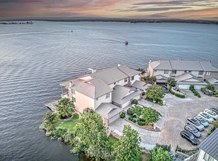 616 Horseshoe Bay North Boulevard, Horseshoe Bay, TX 78657