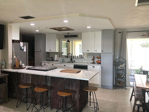 4th image of 1314 Moreland Dr