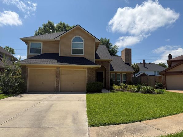 3359 Dew Point Ln