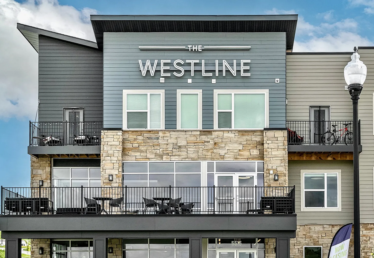 Westline at Flanagan Lake — Photo 2