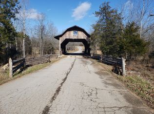 Goodwin Cv, Ash Flat, AR 72513