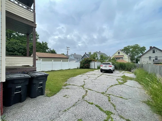 10806 Fidelity Ave #UP — Photo 22