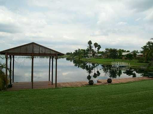 Lake View