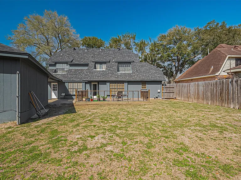 15211 Camino Del Sol Dr — Photo 47