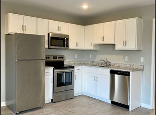 439 Pauline Dr APT 1, Berea, KY 40403