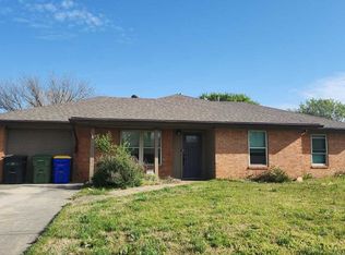 4 Cole Cir, Krum, TX 76249