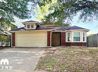 8704 Tigris Trl, Fort Worth, TX 76118