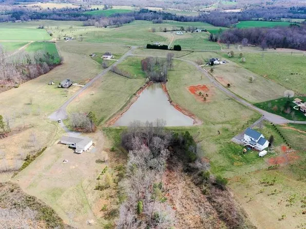 120 Vintage Woods Ct, Shelby, NC 28150