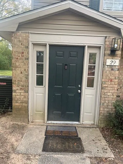2 bed, 2.5 bath, 1288 sqft, $1,300 — Photo 1
