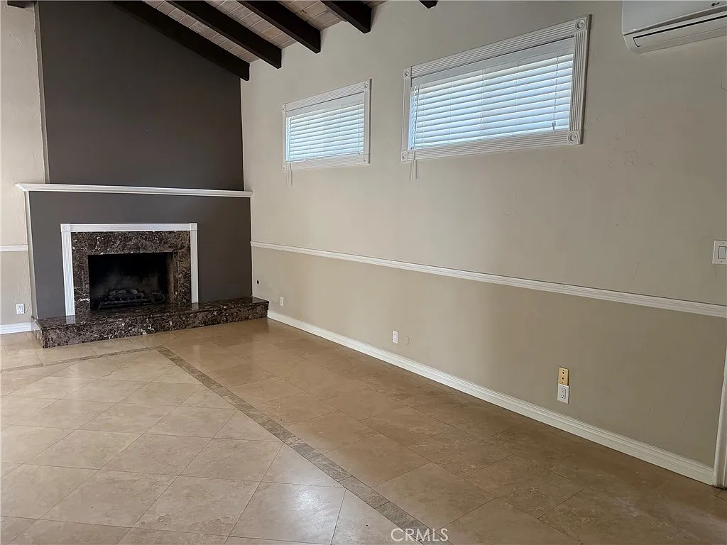 3 bed, 1760 sqft, $3,750 — Photo 4