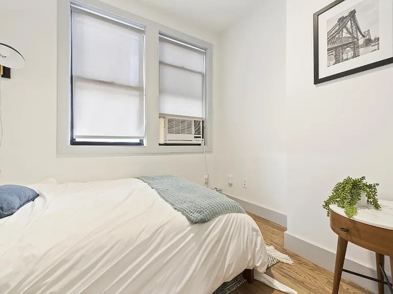 68 N 8th St #2LR — Photo 5