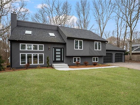 2nd image of 71 Woodmist Way