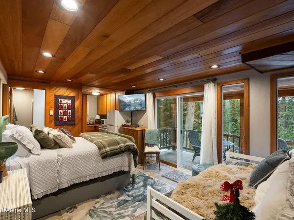 169 Snowplow Rd Unit 206, Sandpoint, ID 83864