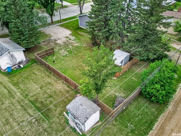 409 3rd AVENUE N, Naicam, SK S0K 2Z0