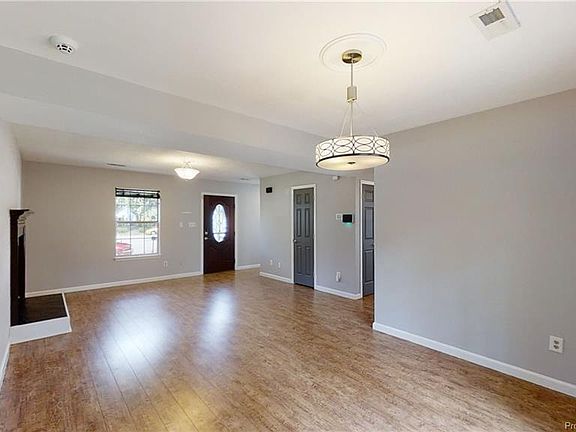 5th image of 818 Estelle Ct