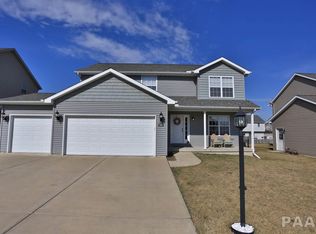 1805 Jadens Way, Washington, IL 61571