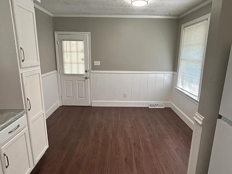 1438 Haviland Cir — Photo 6