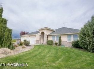 881 Blue Goose Rd, Zillah, WA 98953