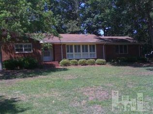 338 Country Club Rd, Whiteville, NC 28472