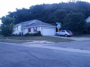 3008 Northern Valley Dr NE, Rochester, MN 55906