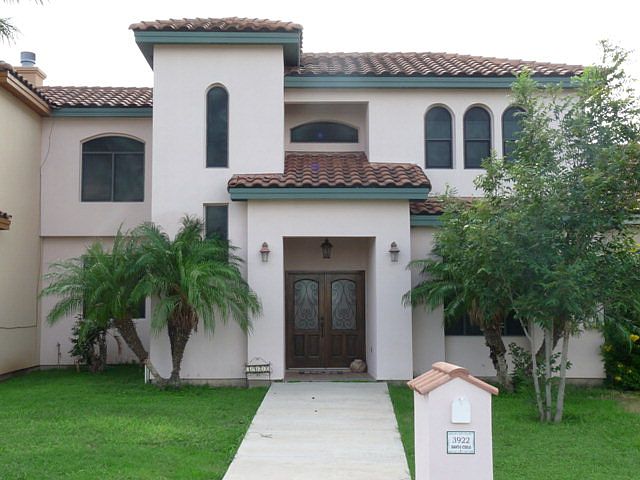 1st image of 3922 Santo Cielo St