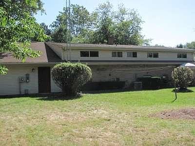 2nd image of 621 Lancer Ave