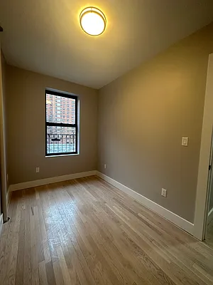 Rented by Peter R. Hungerford, LREB | media 15