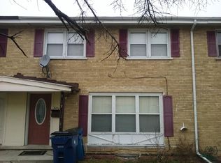 634 S Iowa Ave, Addison, IL 60101