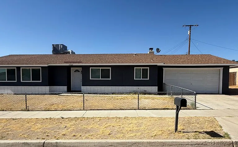 31060 Balsa Ave — Photo 1