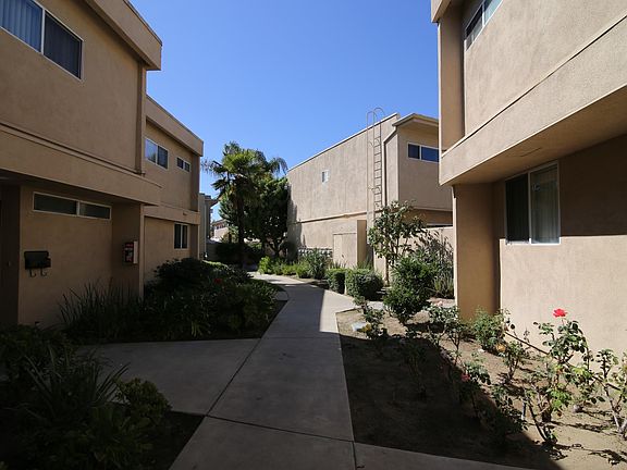3rd image of 6314 Morse Ave