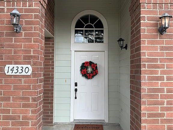 4th image of 14330 Pelican Marsh Dr