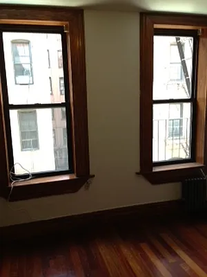 Rented by International Property Services LLC | media 28