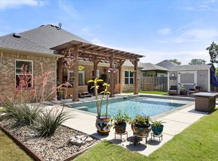 2610 Austin Dr, Granbury, TX 76048